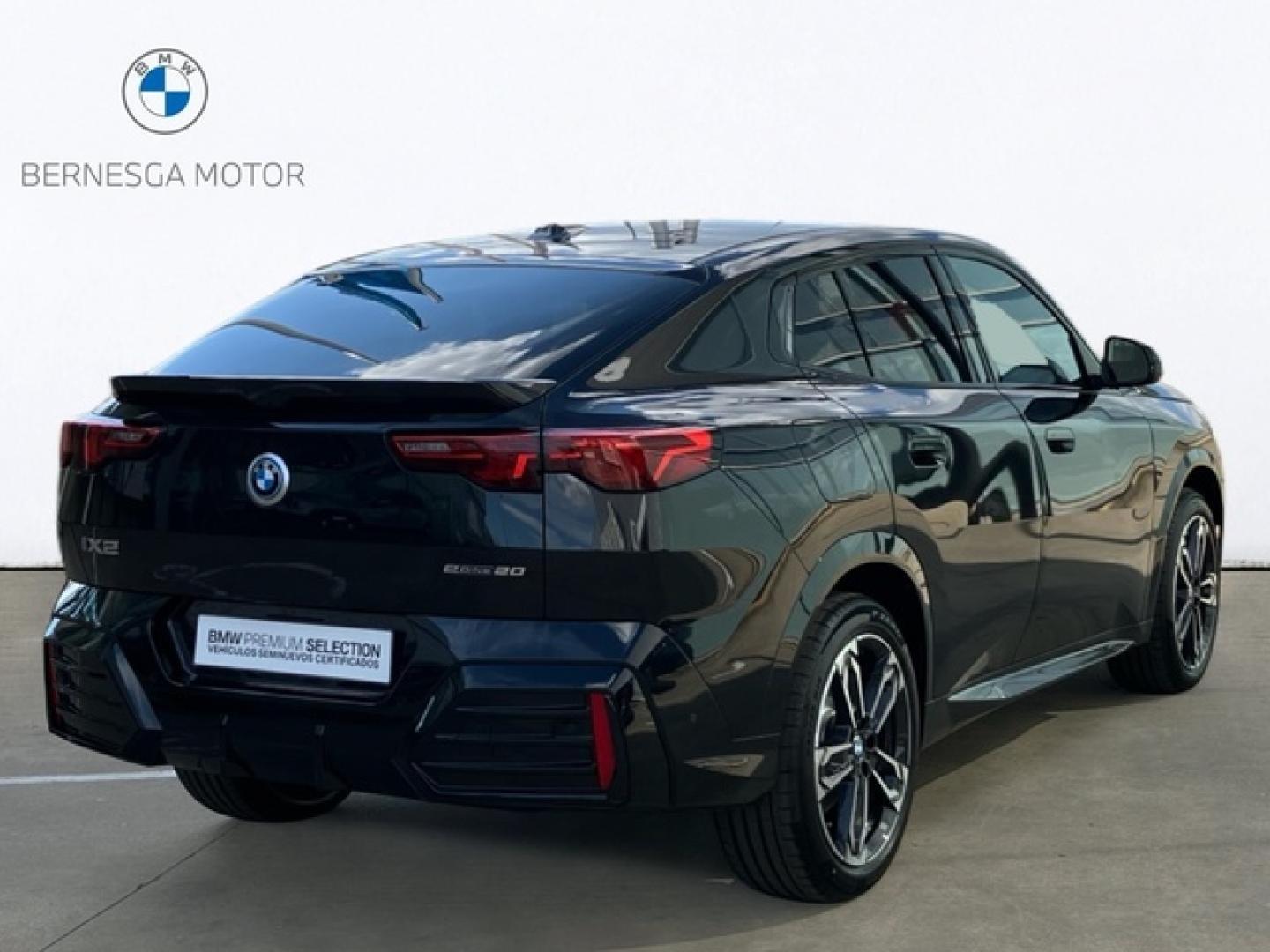 BMW ix2 eDrive20 150 kW (204 CV)