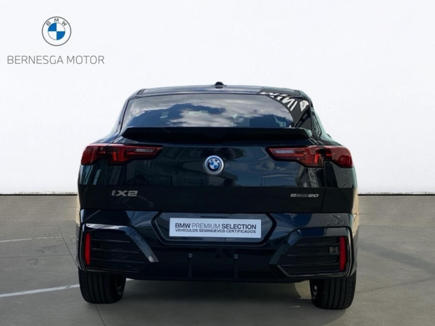 BMW ix2 eDrive20 150 kW (204 CV)