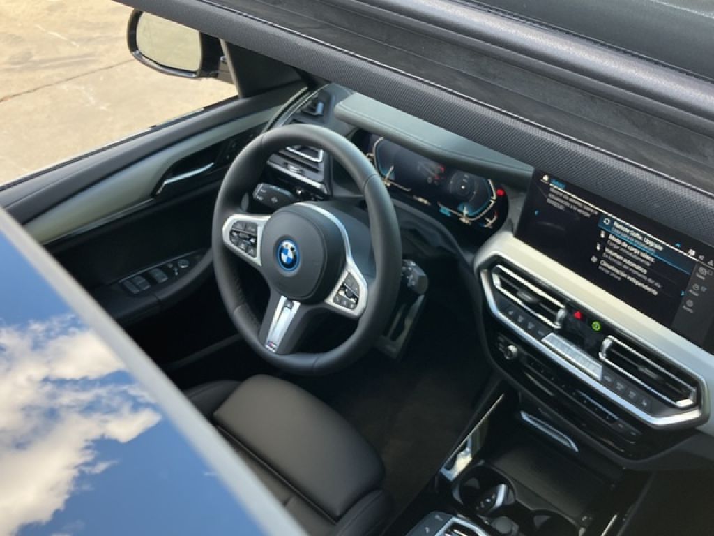 BMW iX3 80 kWh M Sport 210 kW (286 CV)