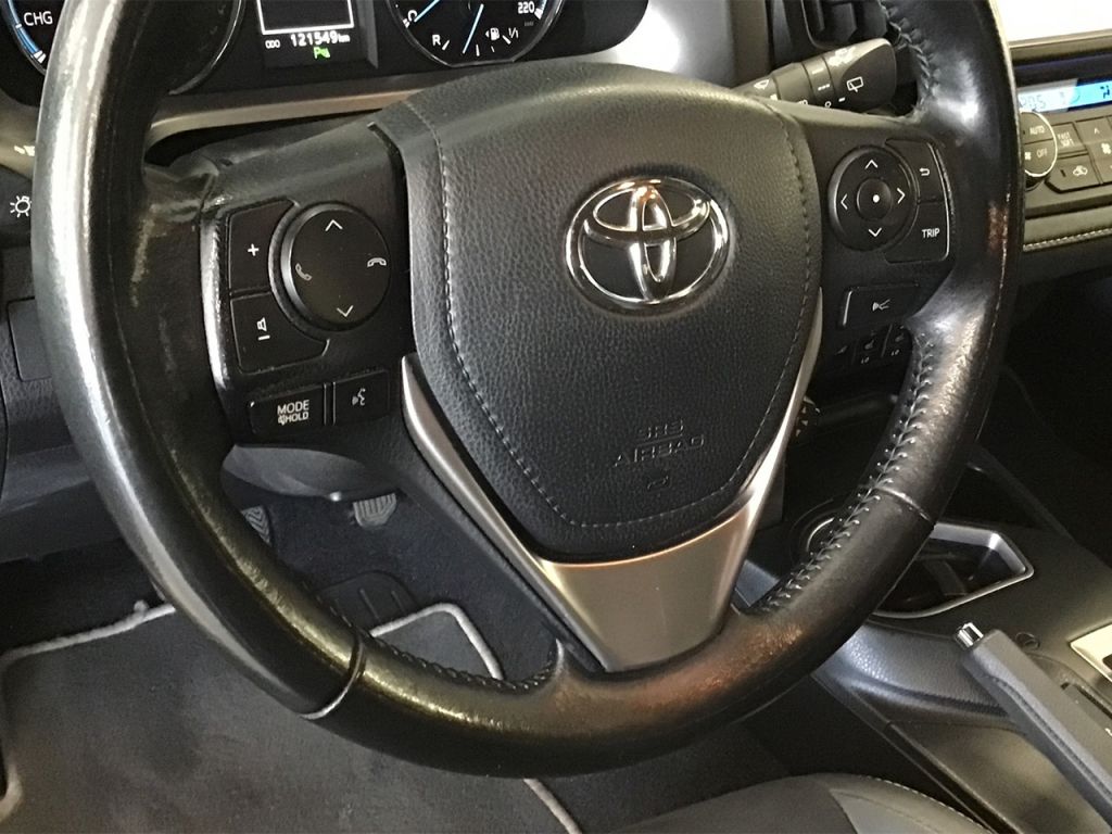 Toyota Rav4 2.5l hybrid 4WD Feel!