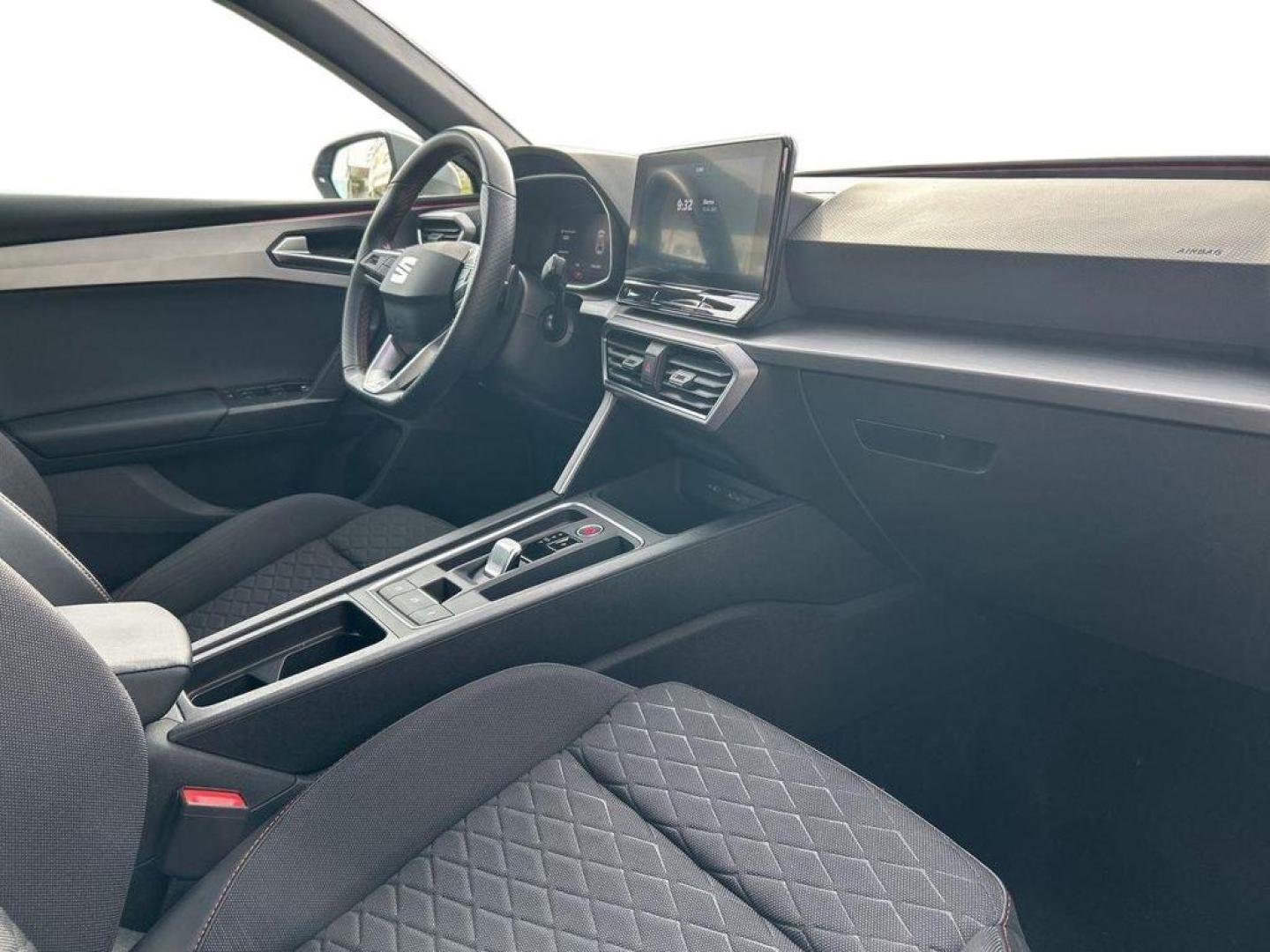 SEAT Leon 1.5 eTSI S&S FR Special Edition Vision DSG 110 kW (150 CV)