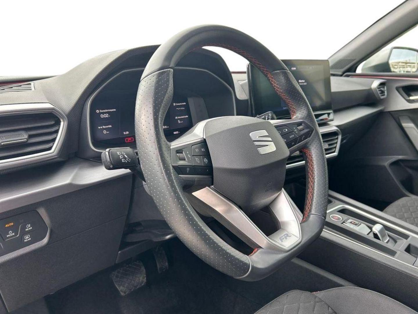 SEAT Leon 1.5 eTSI S&S FR Special Edition Vision DSG 110 kW (150 CV)