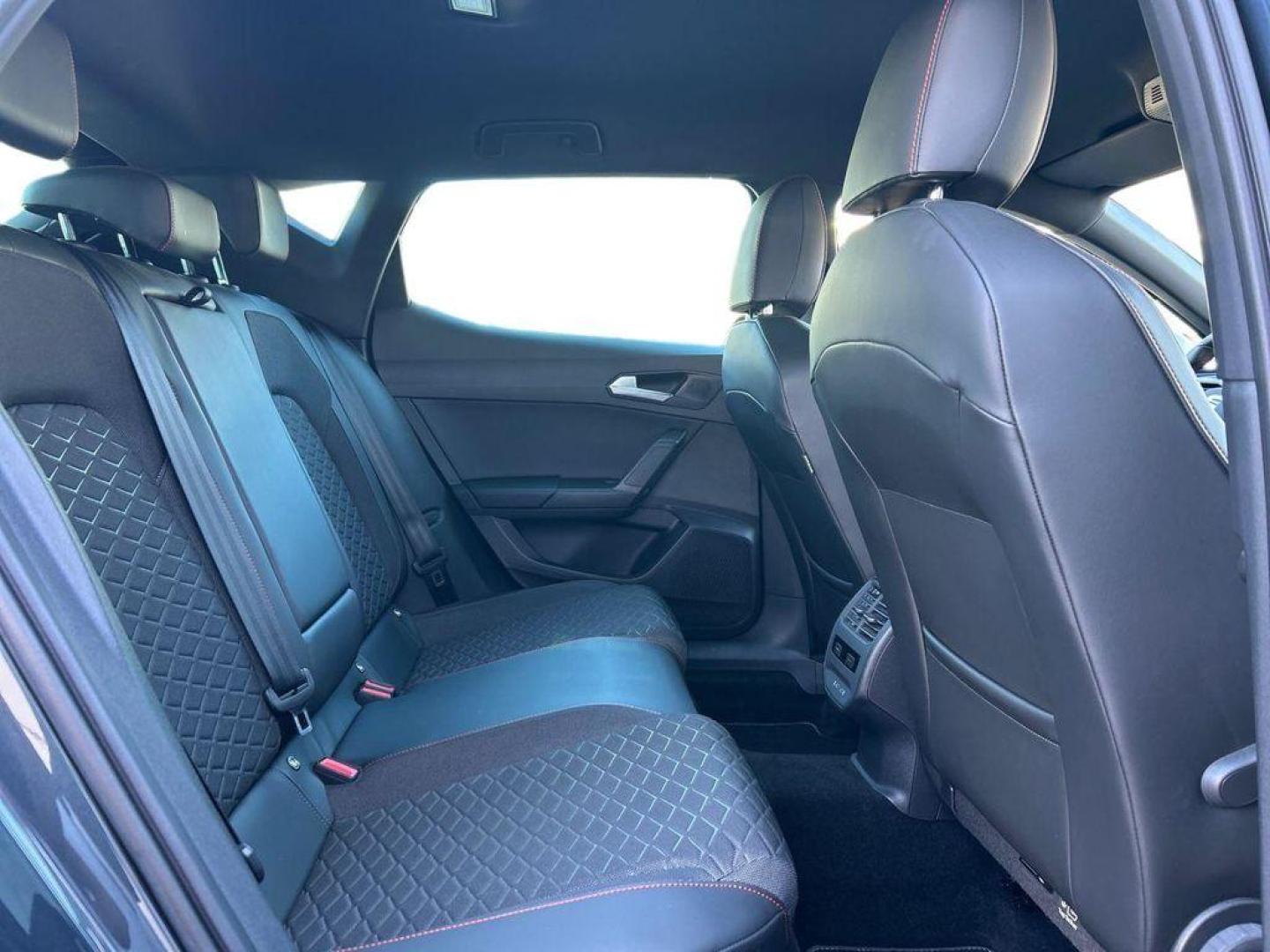 SEAT Leon 1.5 eTSI S&S FR Go L DSG 110 kW (150 CV)