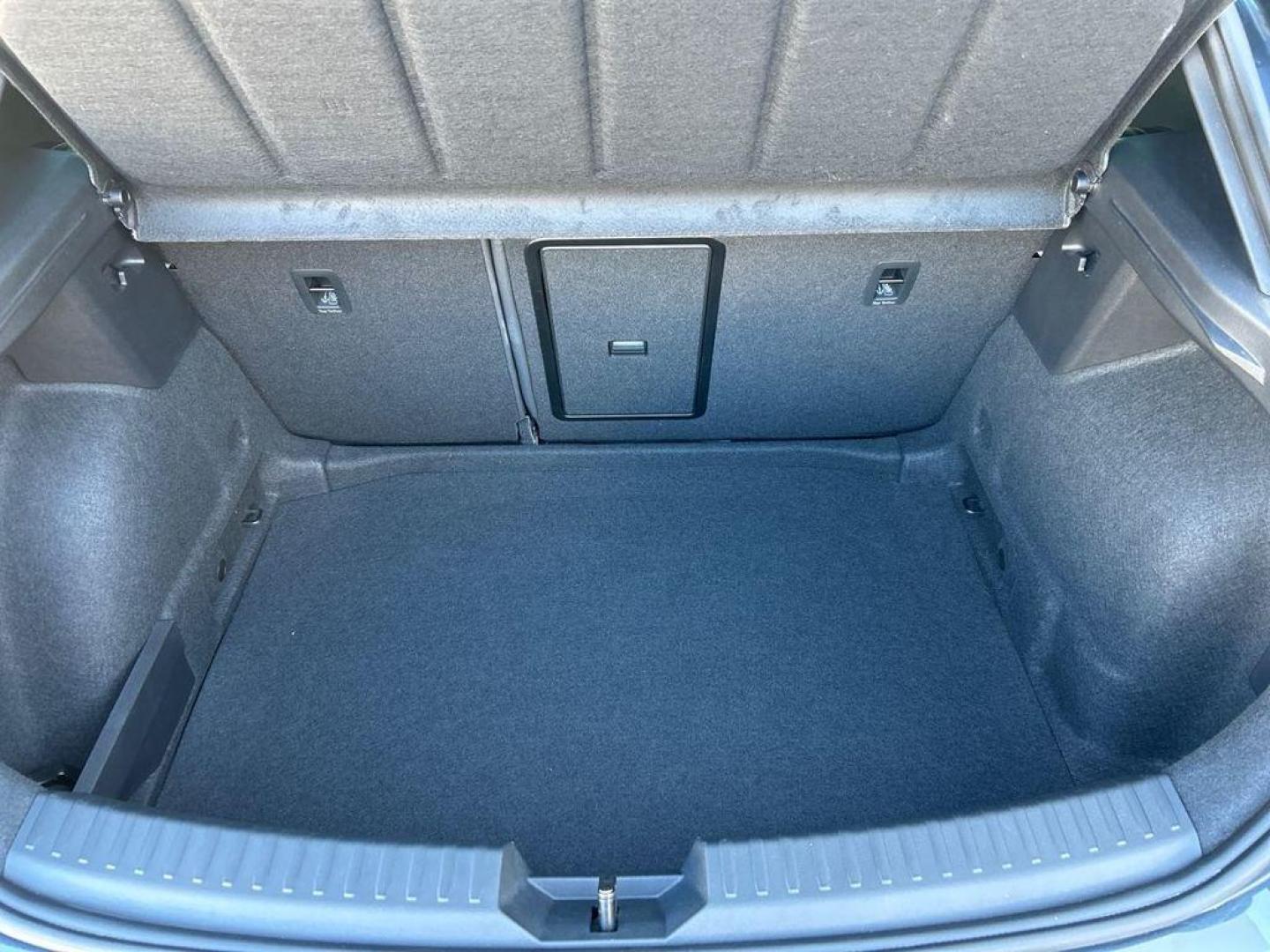 SEAT Leon 1.5 eTSI S&S FR Go L DSG 110 kW (150 CV)