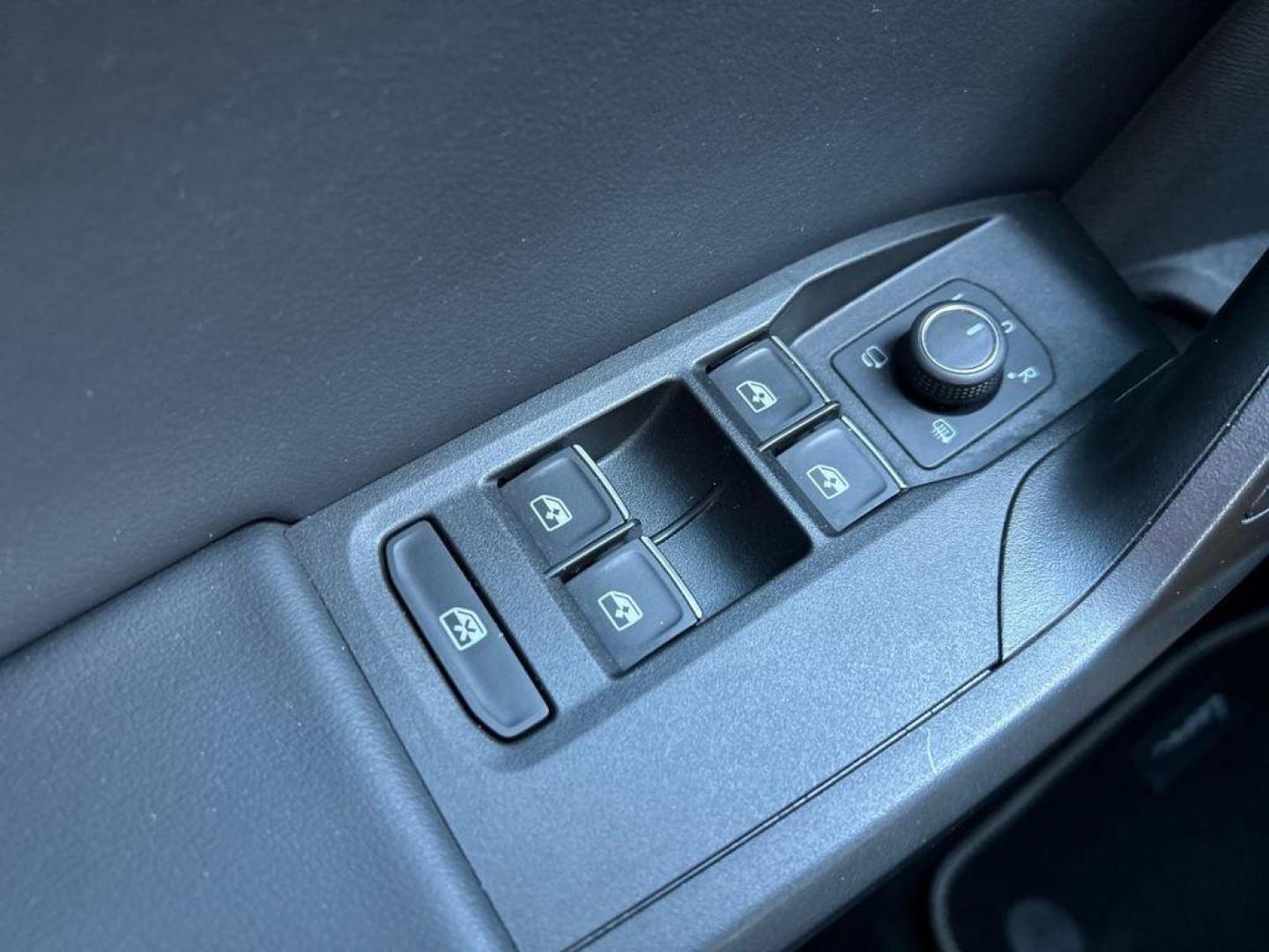 SEAT Leon 1.5 eTSI S&S FR Go L DSG 110 kW (150 CV)