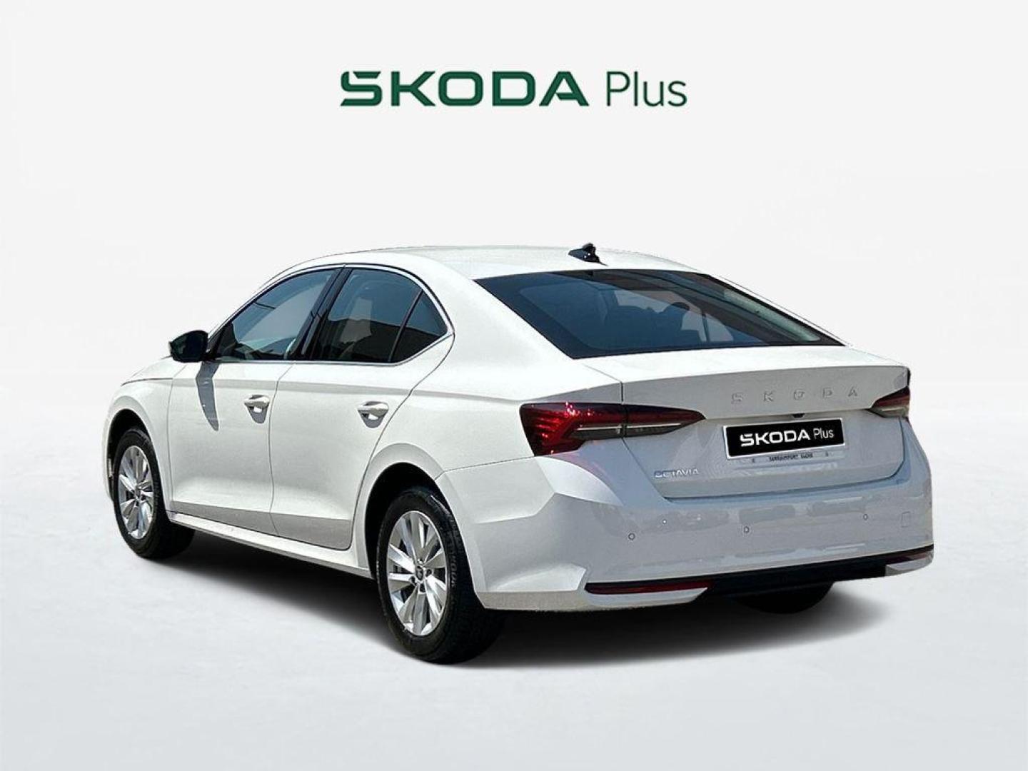 Skoda Octavia 1.5 TSI m-HEV Selection DSG 110 kW (150 CV)