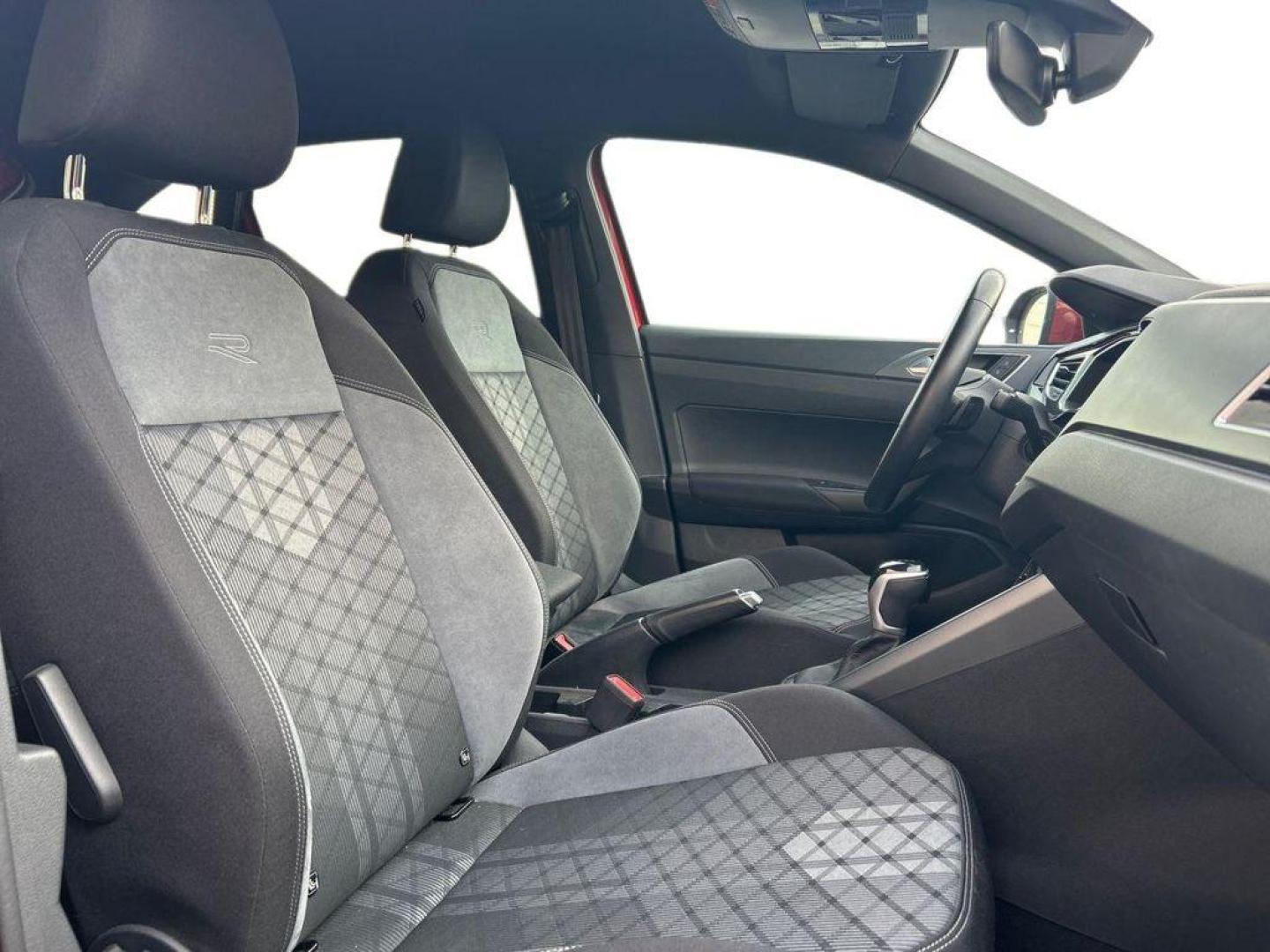 Volkswagen Taigo R-Line 1.0 TSI 81 kW (110 CV) DSG