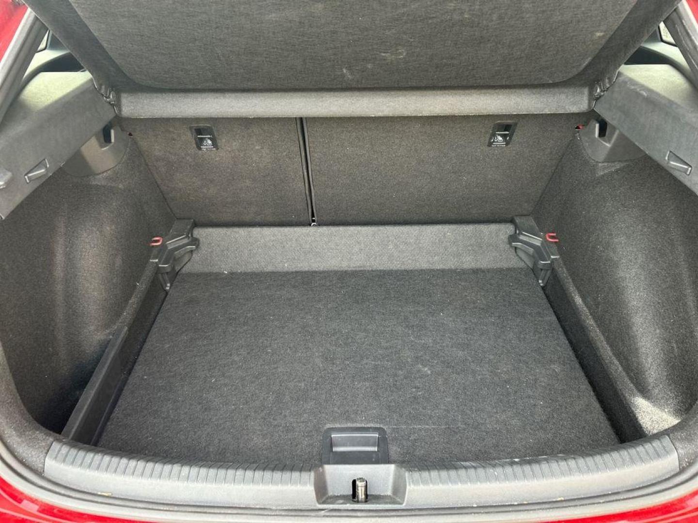 Volkswagen Taigo R-Line 1.0 TSI 81 kW (110 CV) DSG