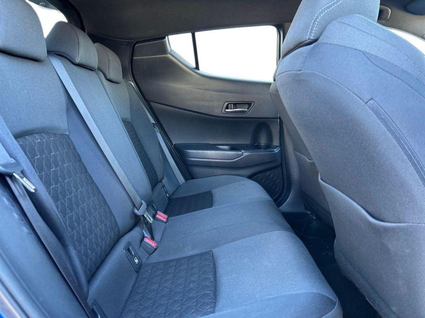 Toyota C-HR 1.8 125H Advance 90 kW (122 CV)