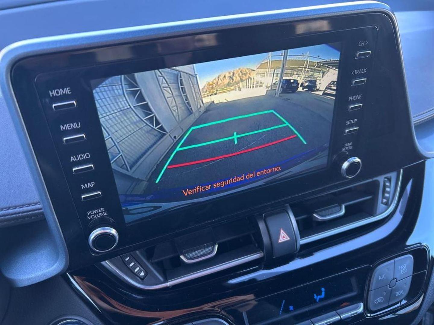 Toyota C-HR 1.8 125H Advance 90 kW (122 CV)