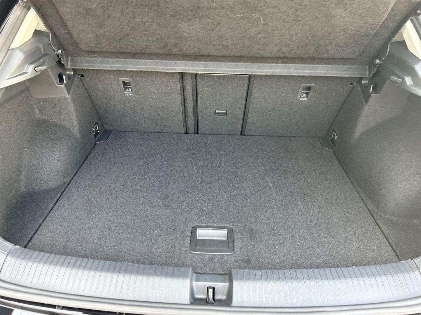 Volkswagen T-Roc Advance R-Line 1.5 TSI 110 kW (150 CV) DSG