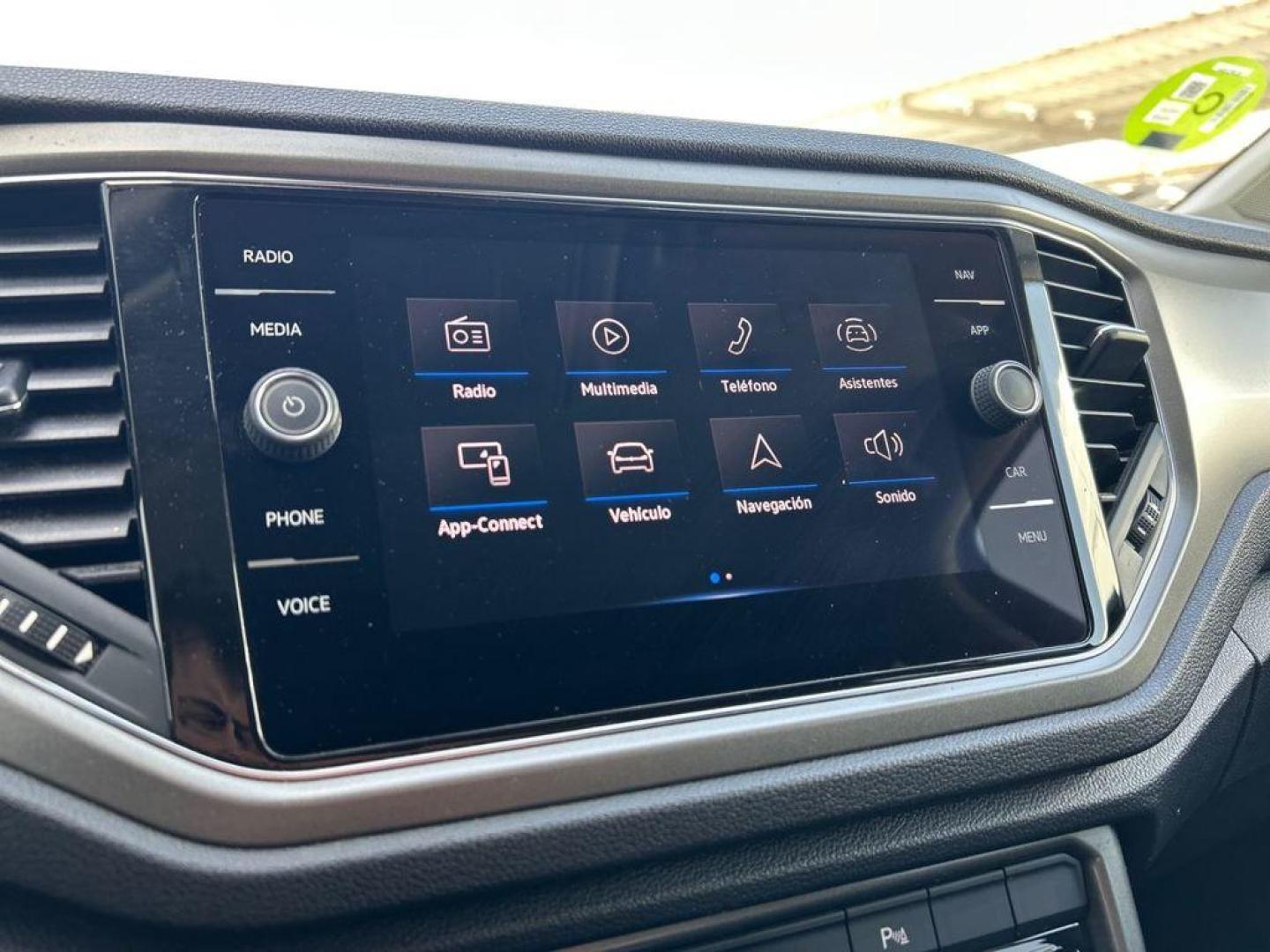 Volkswagen T-Roc Advance R-Line 1.5 TSI 110 kW (150 CV) DSG