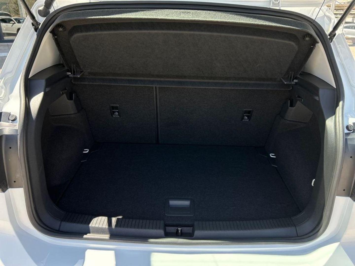 Volkswagen T-Cross Advance 1.0 TSI 70 kW (95 CV)