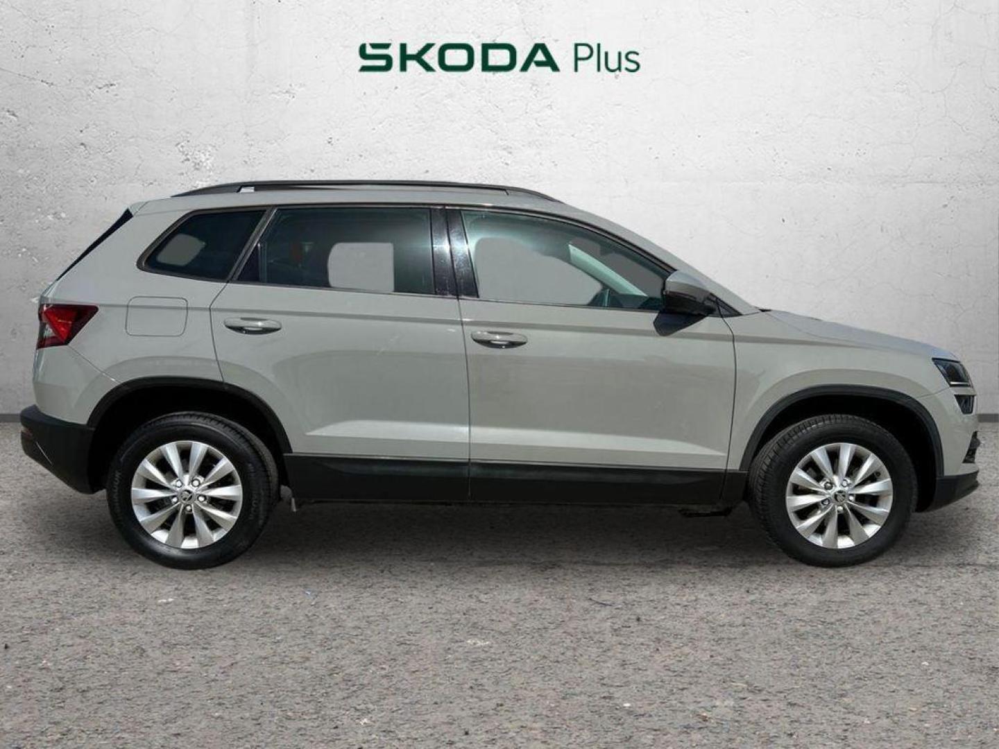 Skoda Karoq 1.0 TSI Ambition DSG 85 kW (115 CV)