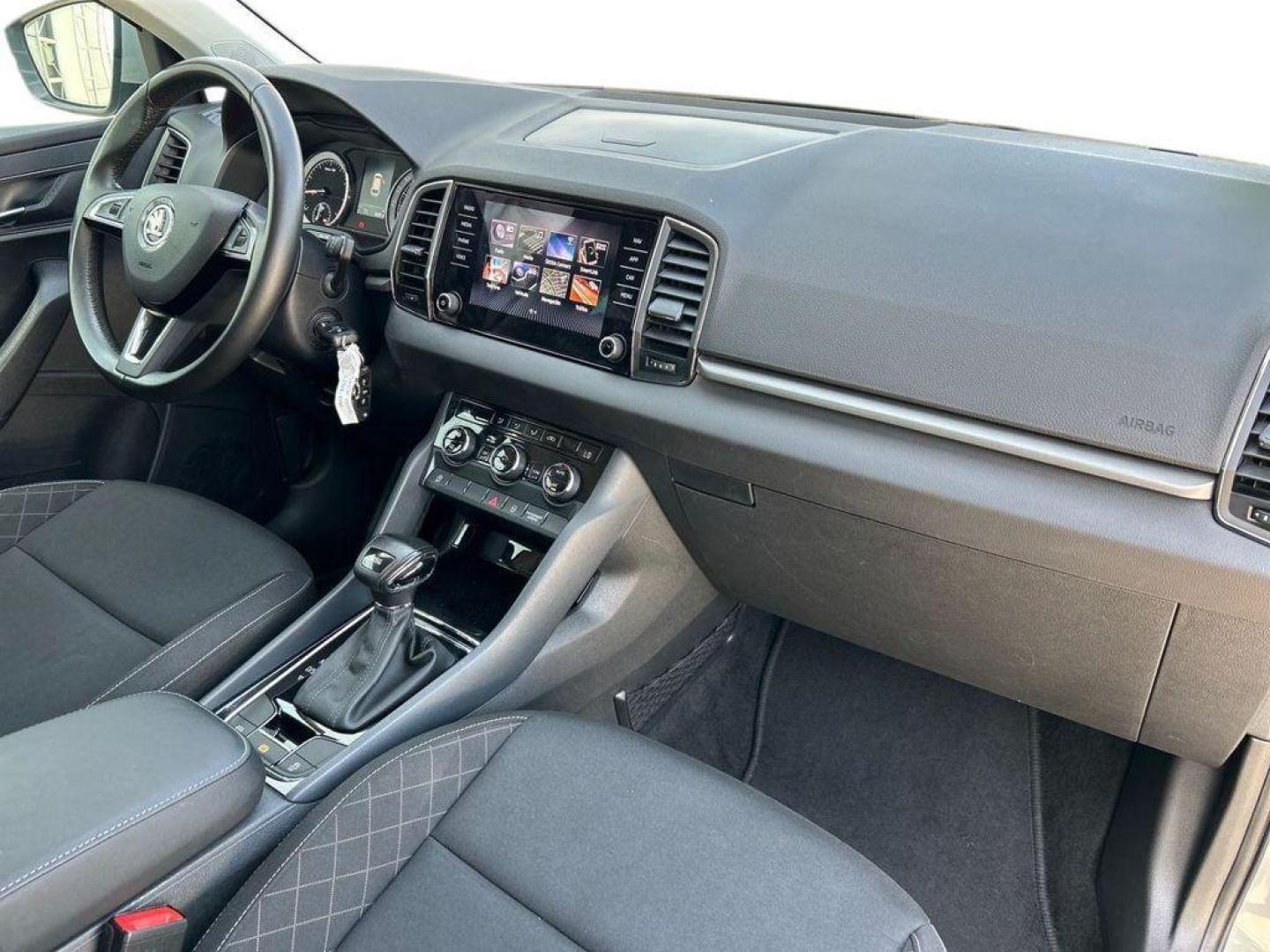 Skoda Karoq 1.0 TSI Ambition DSG 85 kW (115 CV)