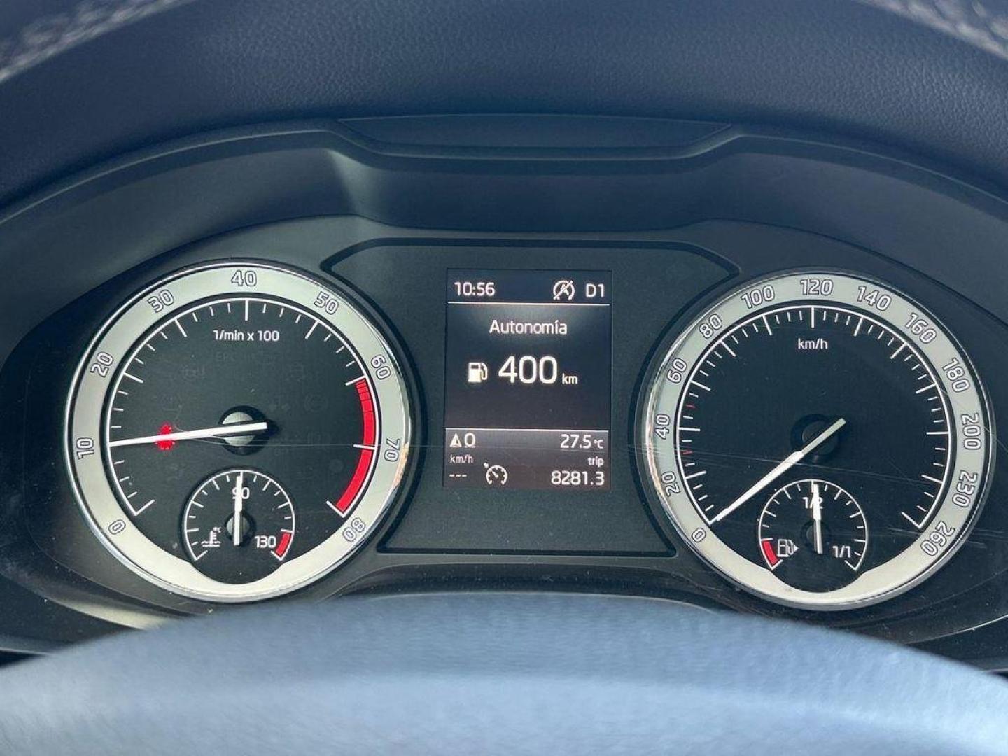 Skoda Karoq 1.0 TSI Ambition DSG 85 kW (115 CV)