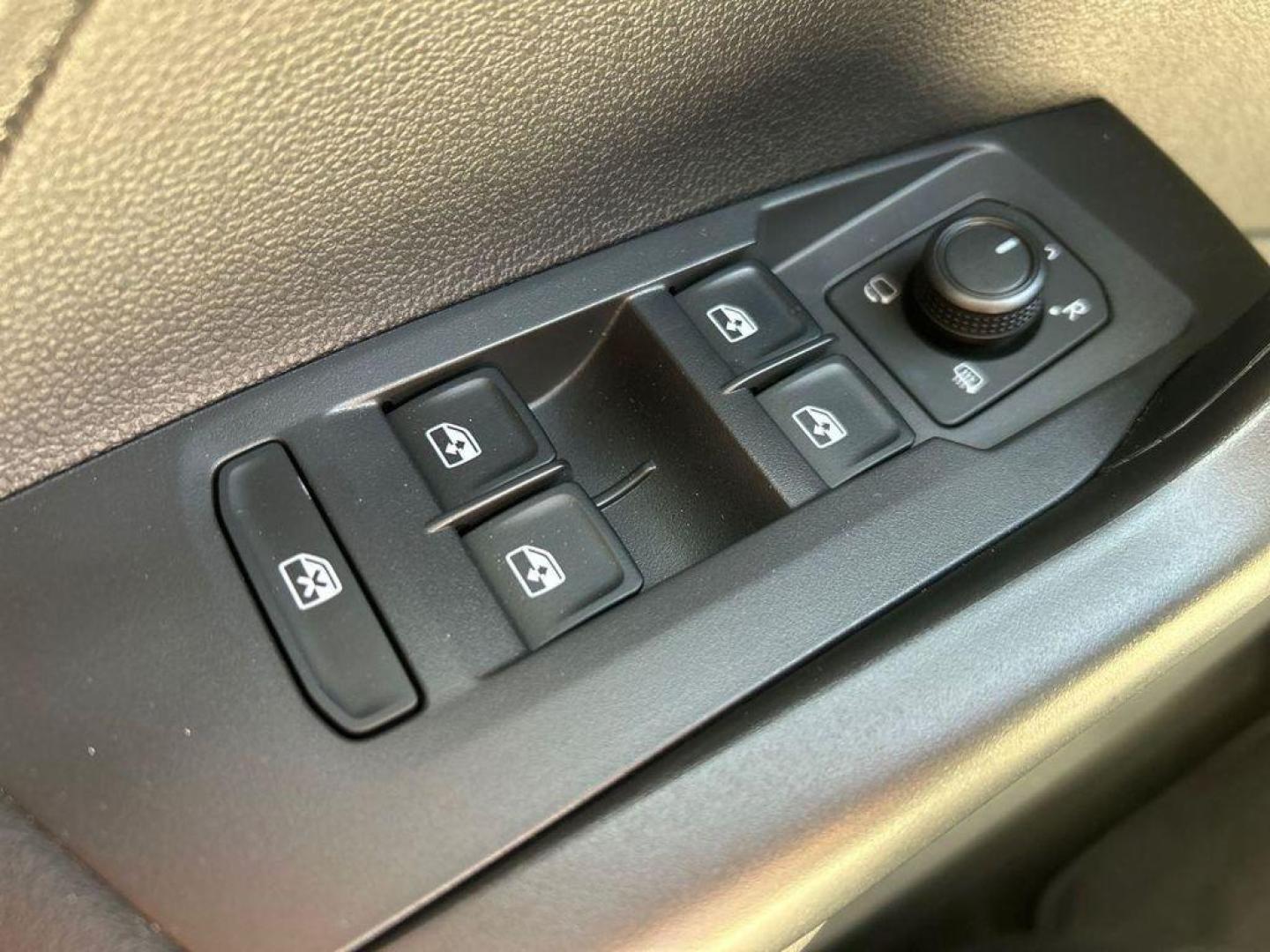 Volkswagen T-Cross Advance 1.0 TSI 81 kW (110 CV)