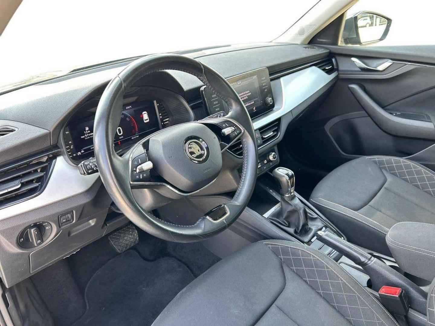 Skoda Kamiq 1.0 TSI Ambition DSG 81 kW (110 CV)