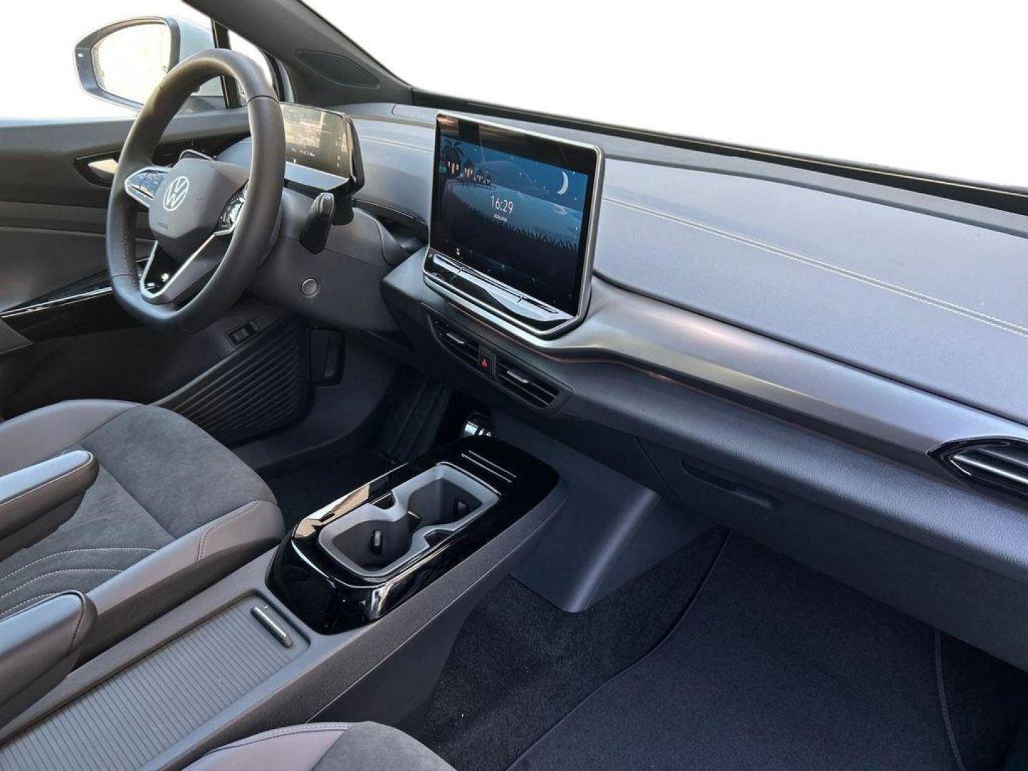 Volkswagen ID.4 Pro Black 77kWh 210 kW (286 CV)