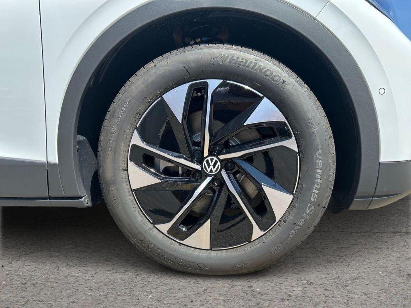 Volkswagen ID.4 Pro Black 77kWh 210 kW (286 CV)