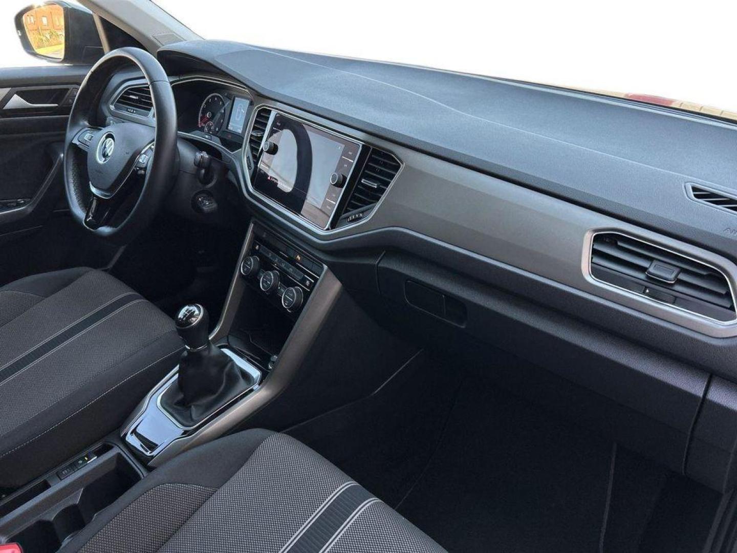 Volkswagen T-Roc Advance 1.5 TSI 110 kW (150 CV)