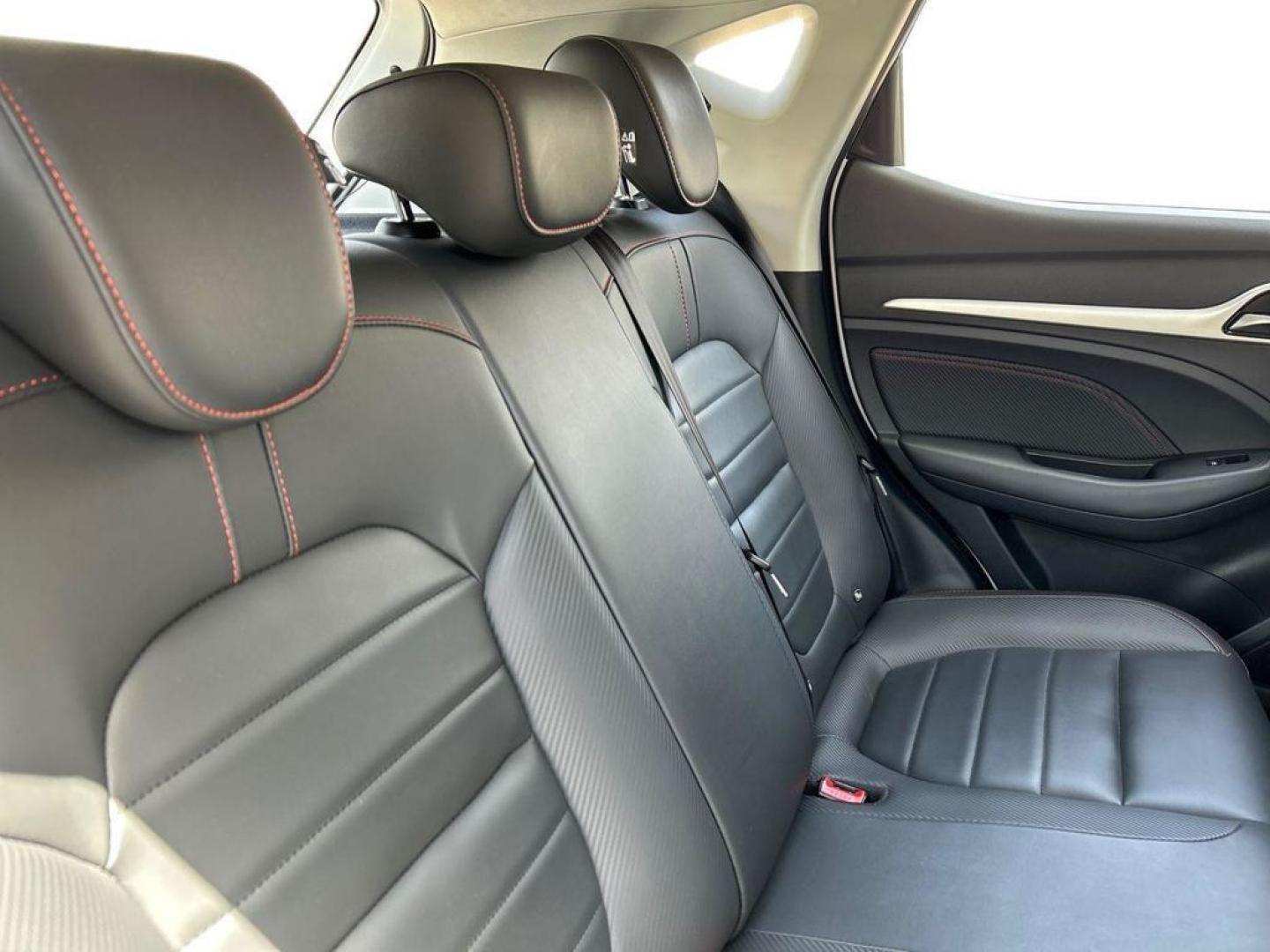 MG ZS 1.0T Luxury Auto 82 kW (111 CV)