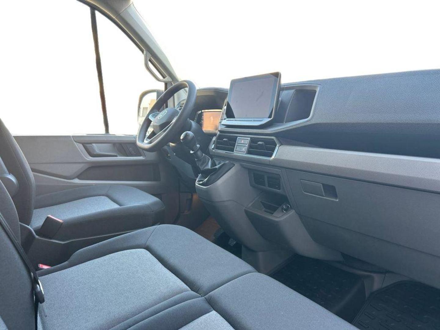 Volkswagen Crafter 30 Furgón Batalla Media L3H2 2.0 TDI 103 kW (140 CV)