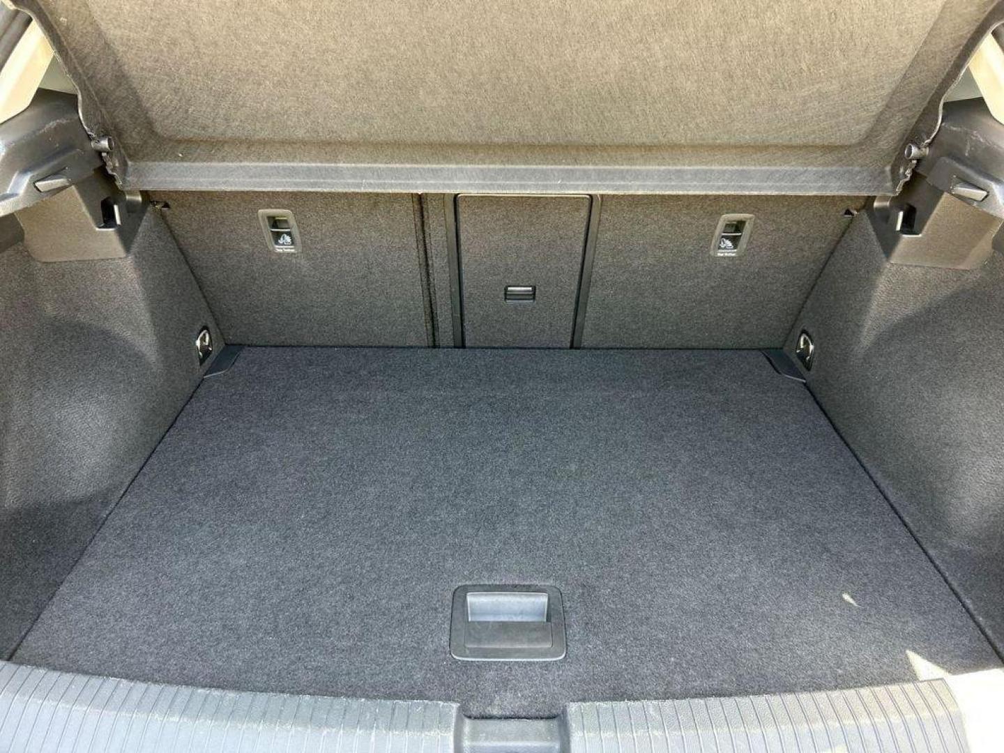 Volkswagen T-Roc Advance R-Line 1.0 TSI 81 kW (110 CV)