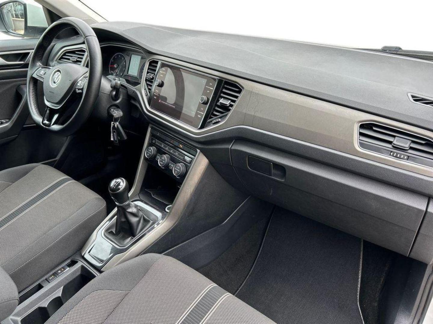 Volkswagen T-Roc Advance 1.0 TSI 81 kW (110 CV)