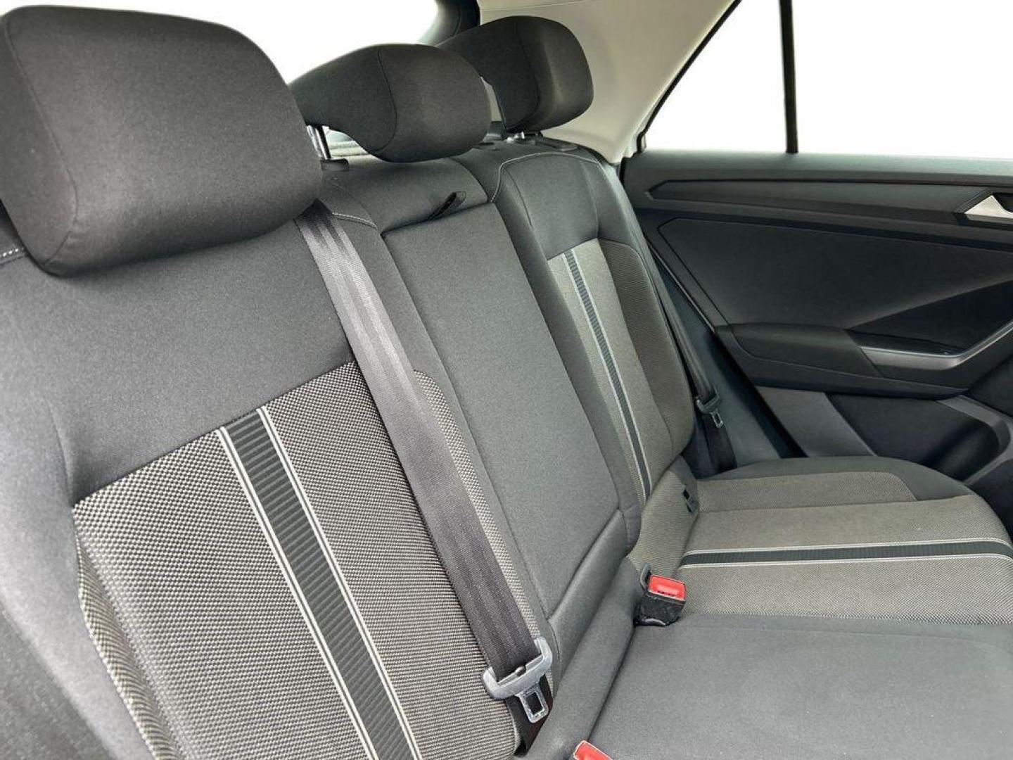 Volkswagen T-Roc Advance 1.0 TSI 81 kW (110 CV)