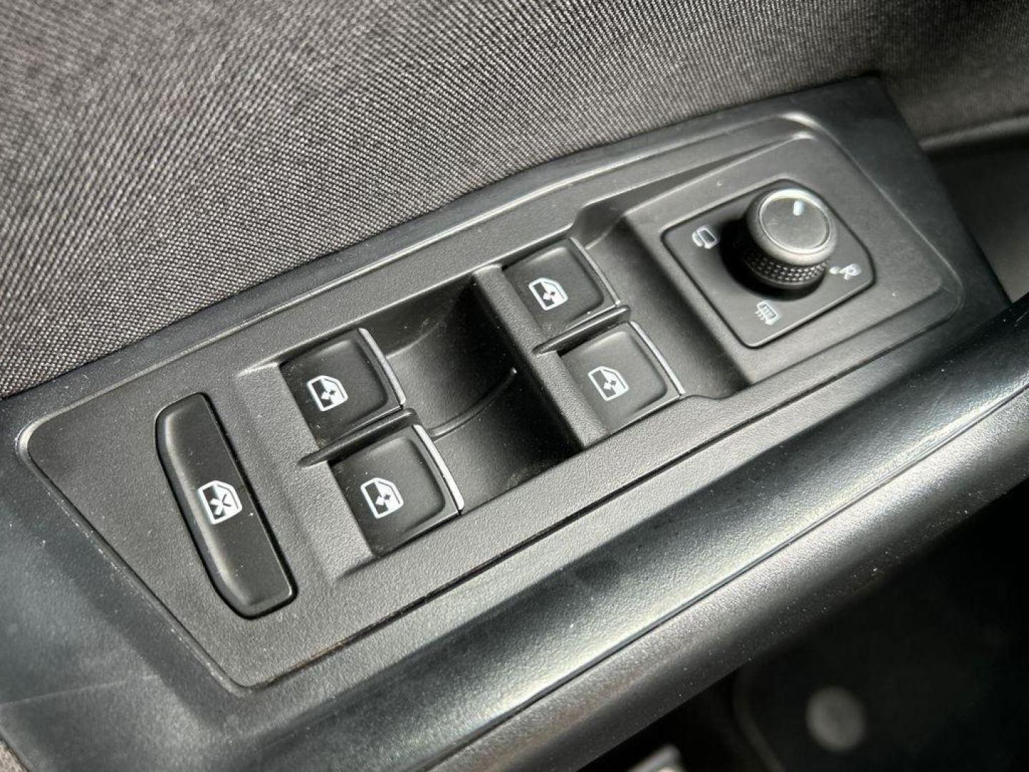 Volkswagen T-Roc Advance 1.0 TSI 81 kW (110 CV)