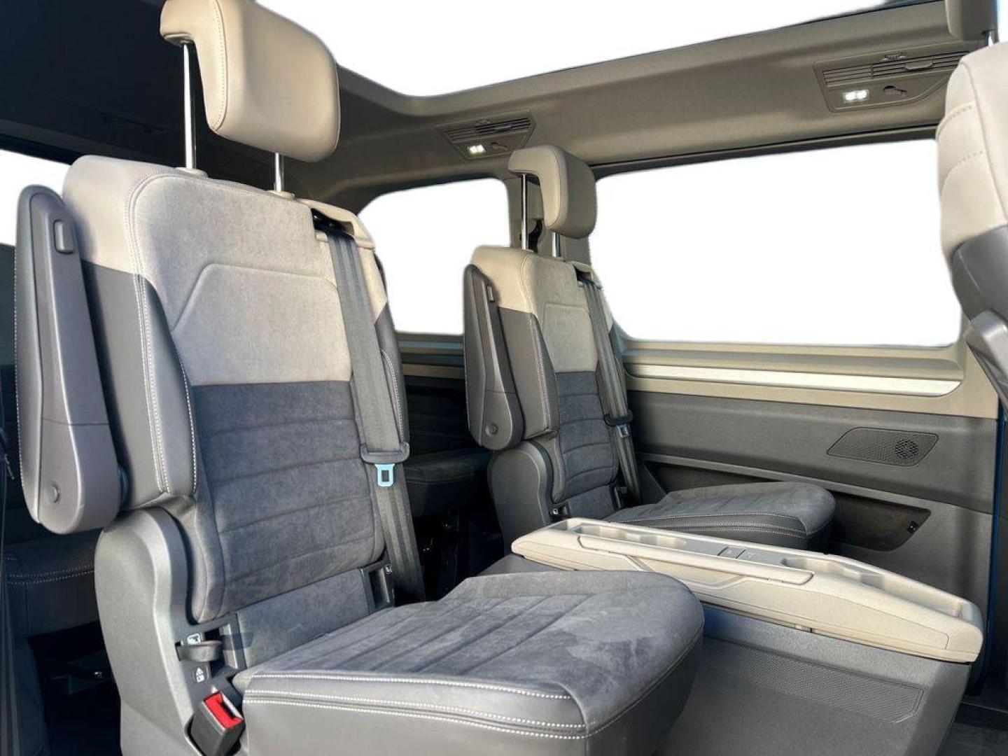 Volkswagen Multivan Life Batalla Corta 1.5 eHybrid 4Motion 180 kW (245 CV) DSG