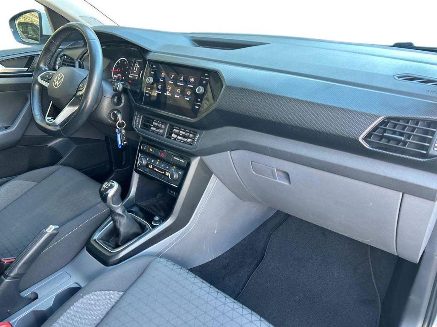 Volkswagen T-Cross Advance 1.0 TSI 70 kW (95 CV)