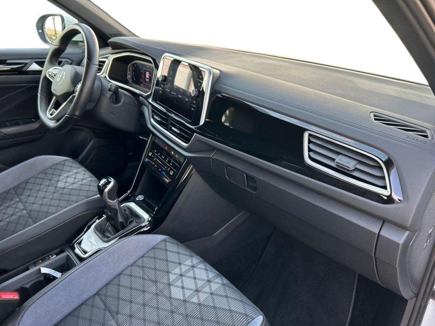 Volkswagen T-Roc R-Line 1.5 TSI 110 kW (150 CV)