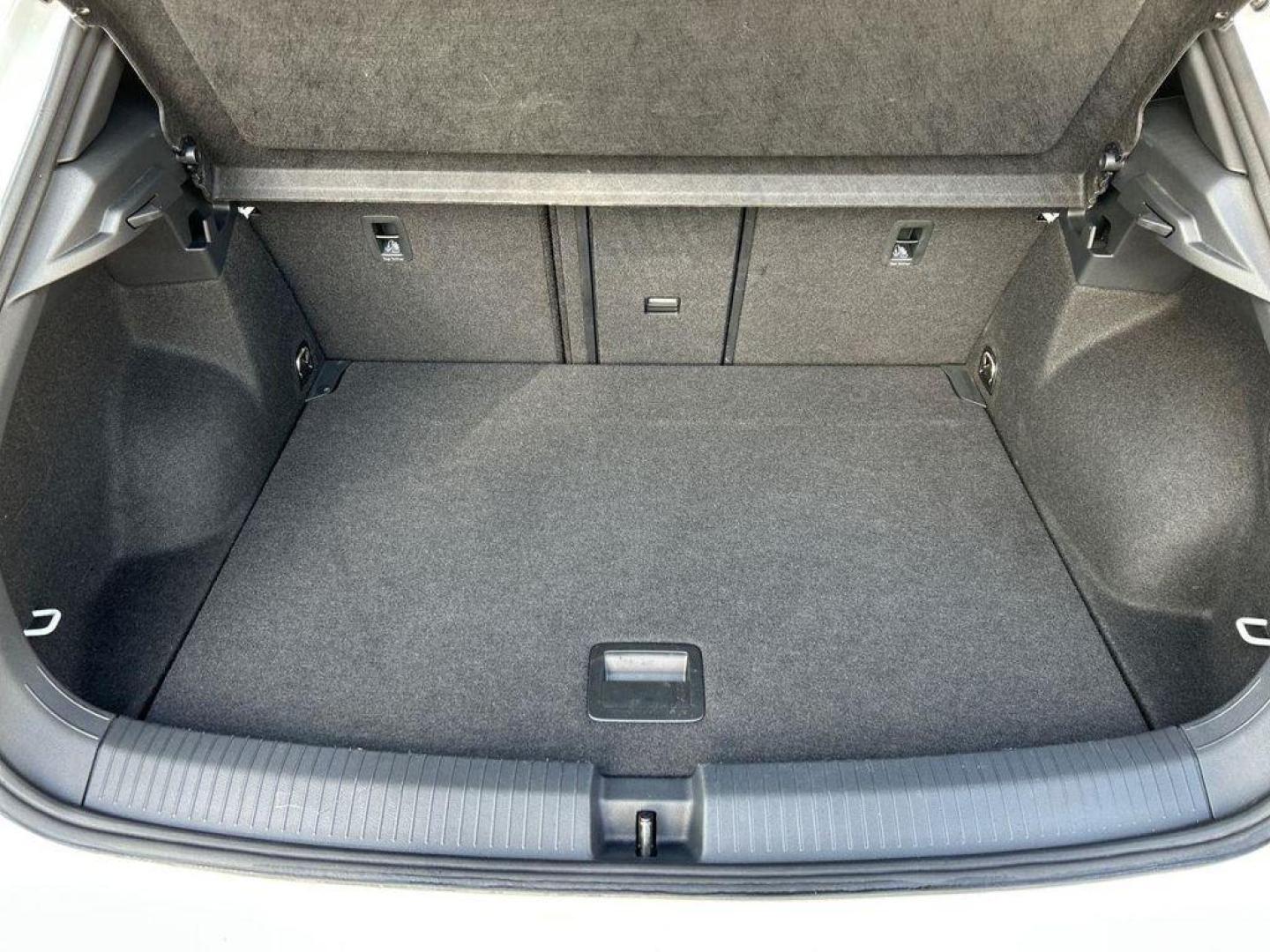 Volkswagen T-Roc R-Line 1.5 TSI 110 kW (150 CV)