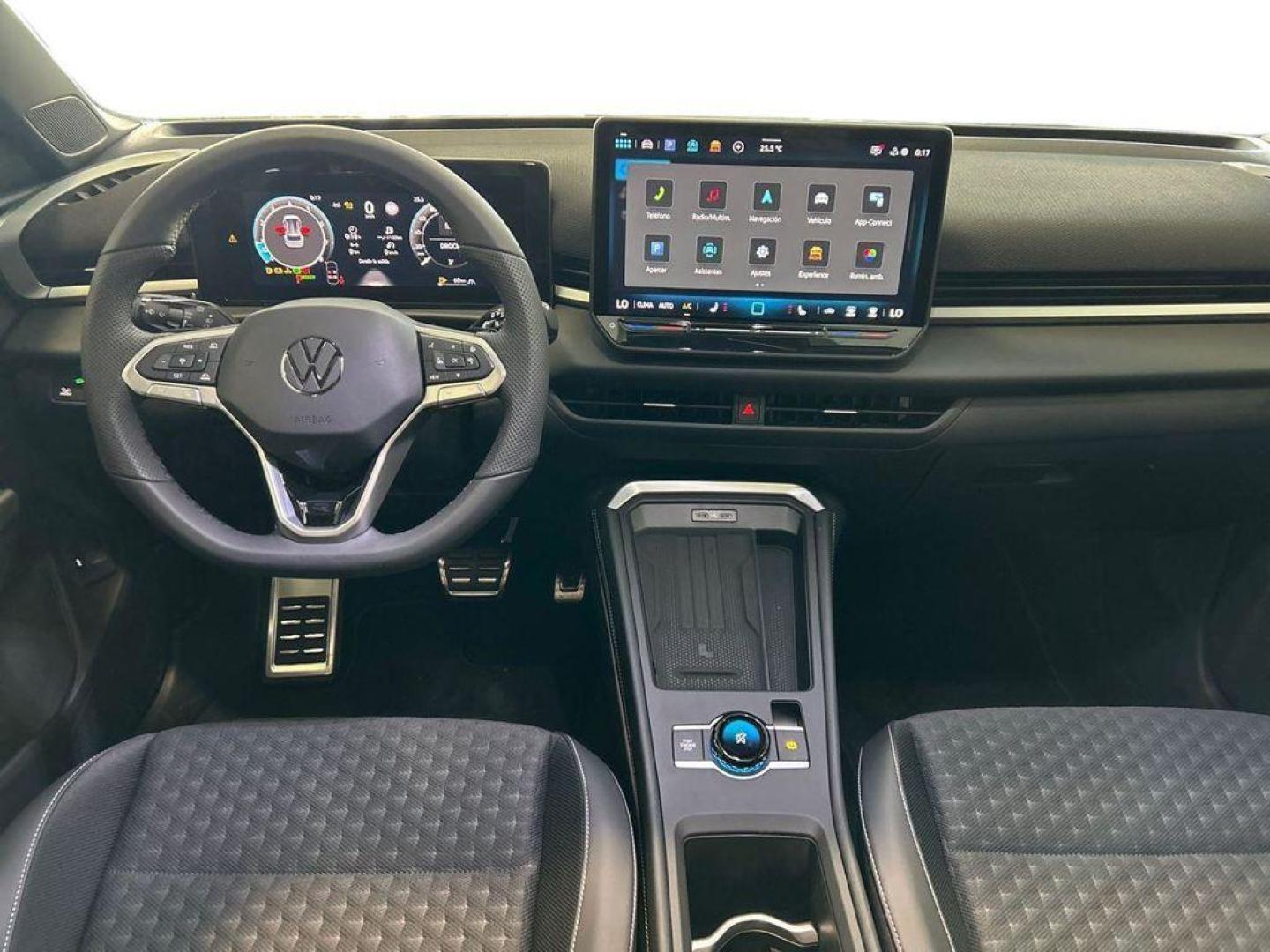 Volkswagen T-Roc R-Line 1st Edition 1.5 eTSI 110 kW (150 CV) DSG