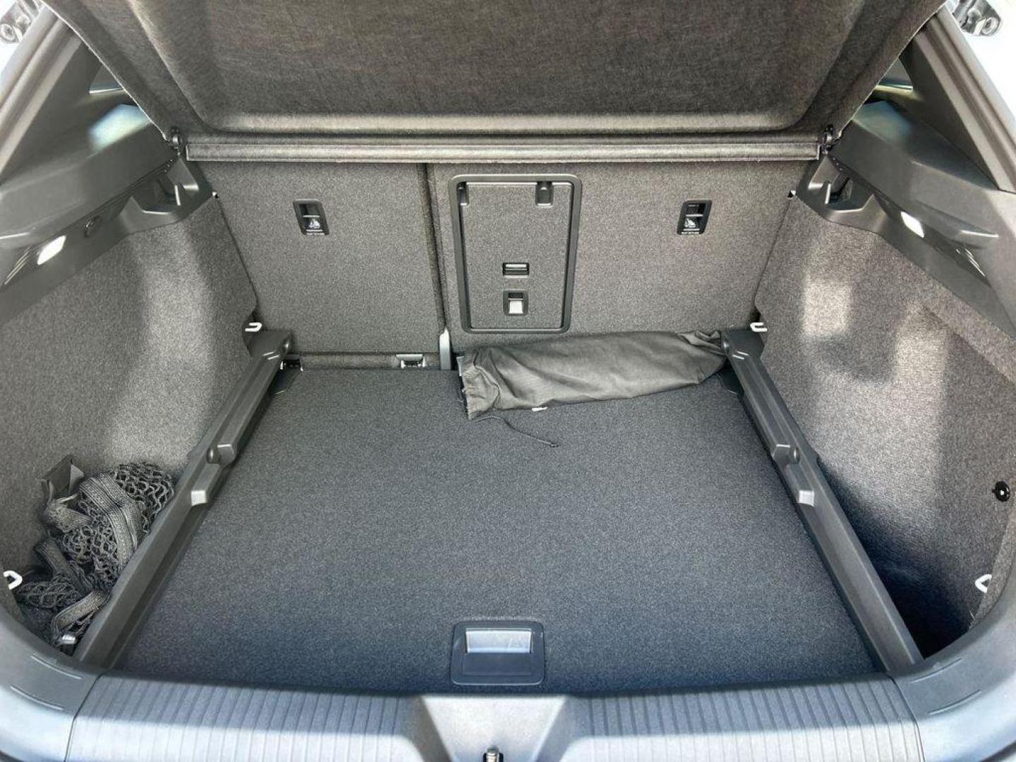 Volkswagen ID.4 Pro 77kWh 210 kW (286 CV)