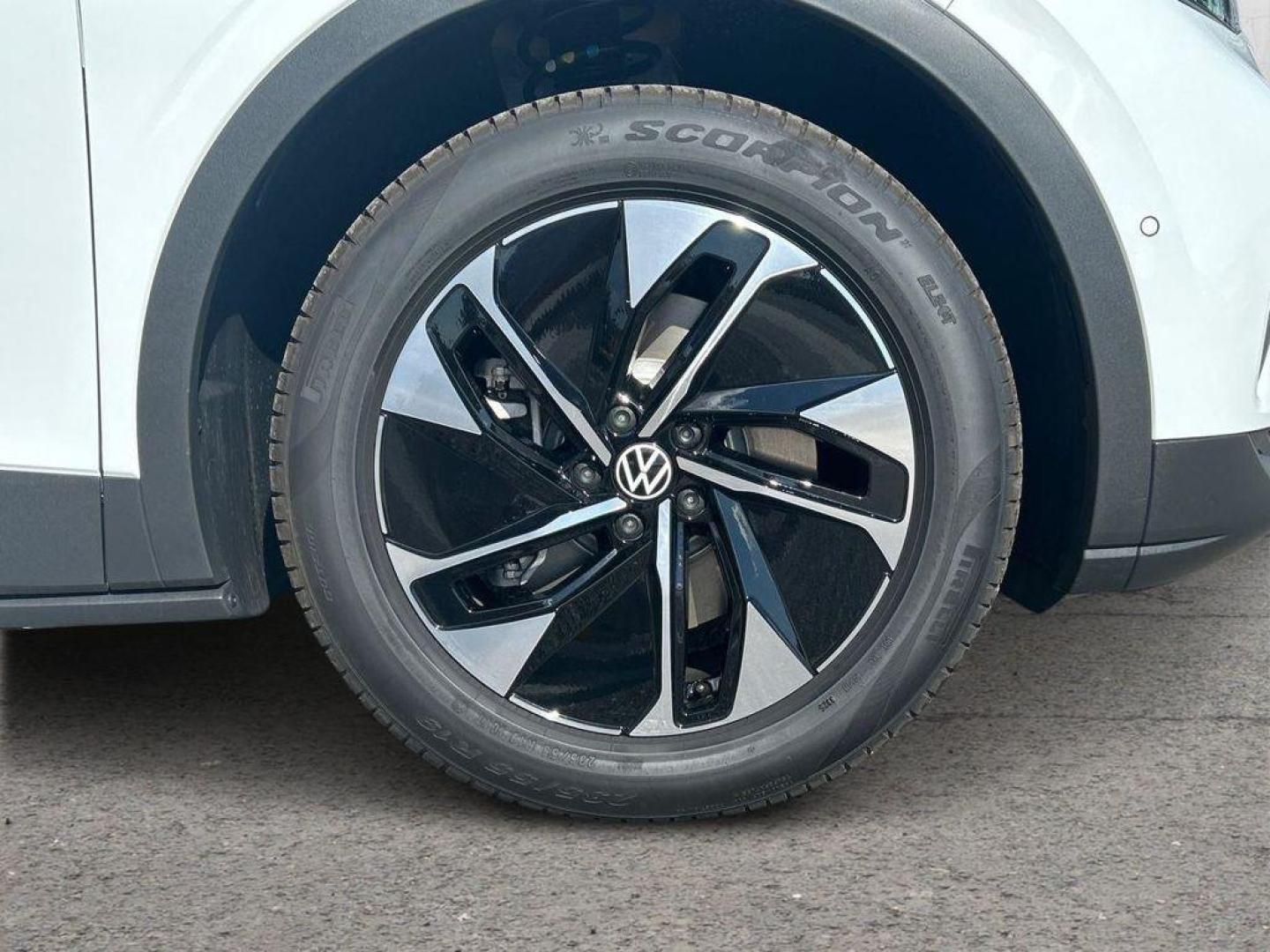 Volkswagen ID.4 Pro 77kWh 210 kW (286 CV)
