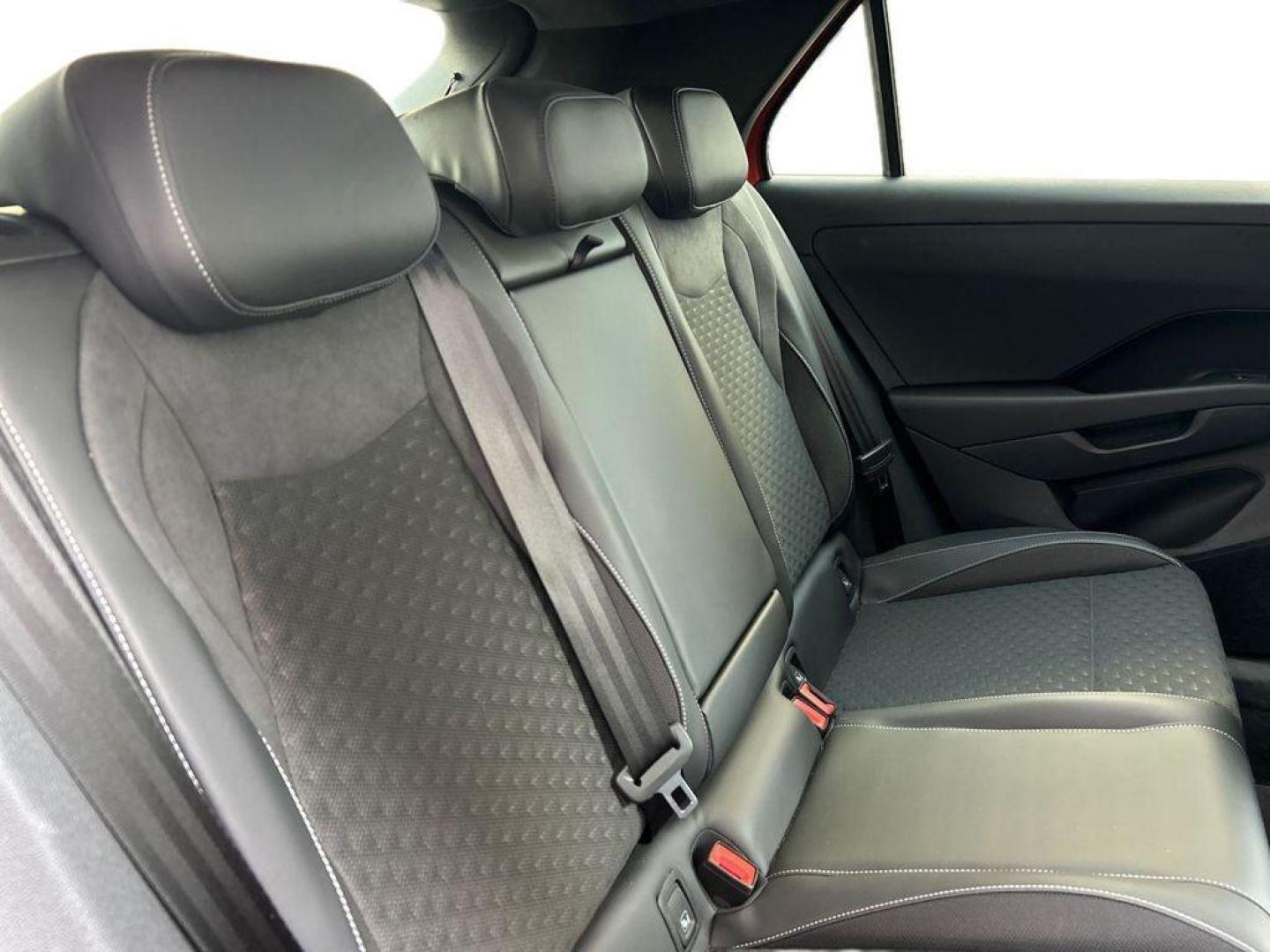 Volkswagen T-Roc R-Line 1.5 eTSI 110 kW (150 CV) DSG