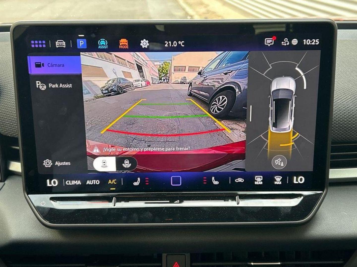 Volkswagen T-Roc R-Line 1.5 eTSI 110 kW (150 CV) DSG