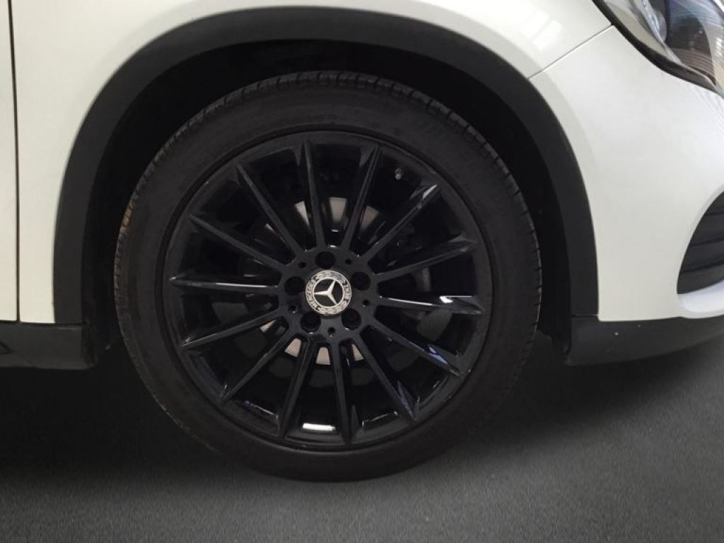 Mercedes Benz Clase GLA 180 Urban (EURO 6d-TEMP)
