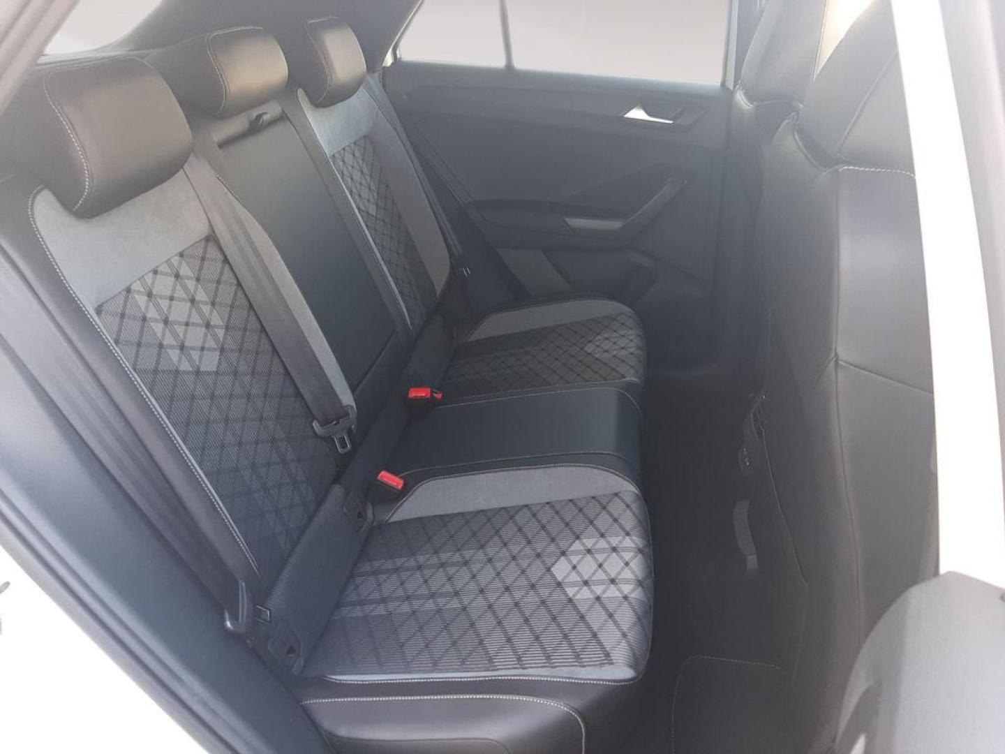 Volkswagen T-Roc R-Line 2.0 TDI 110 kW (150 CV) DSG