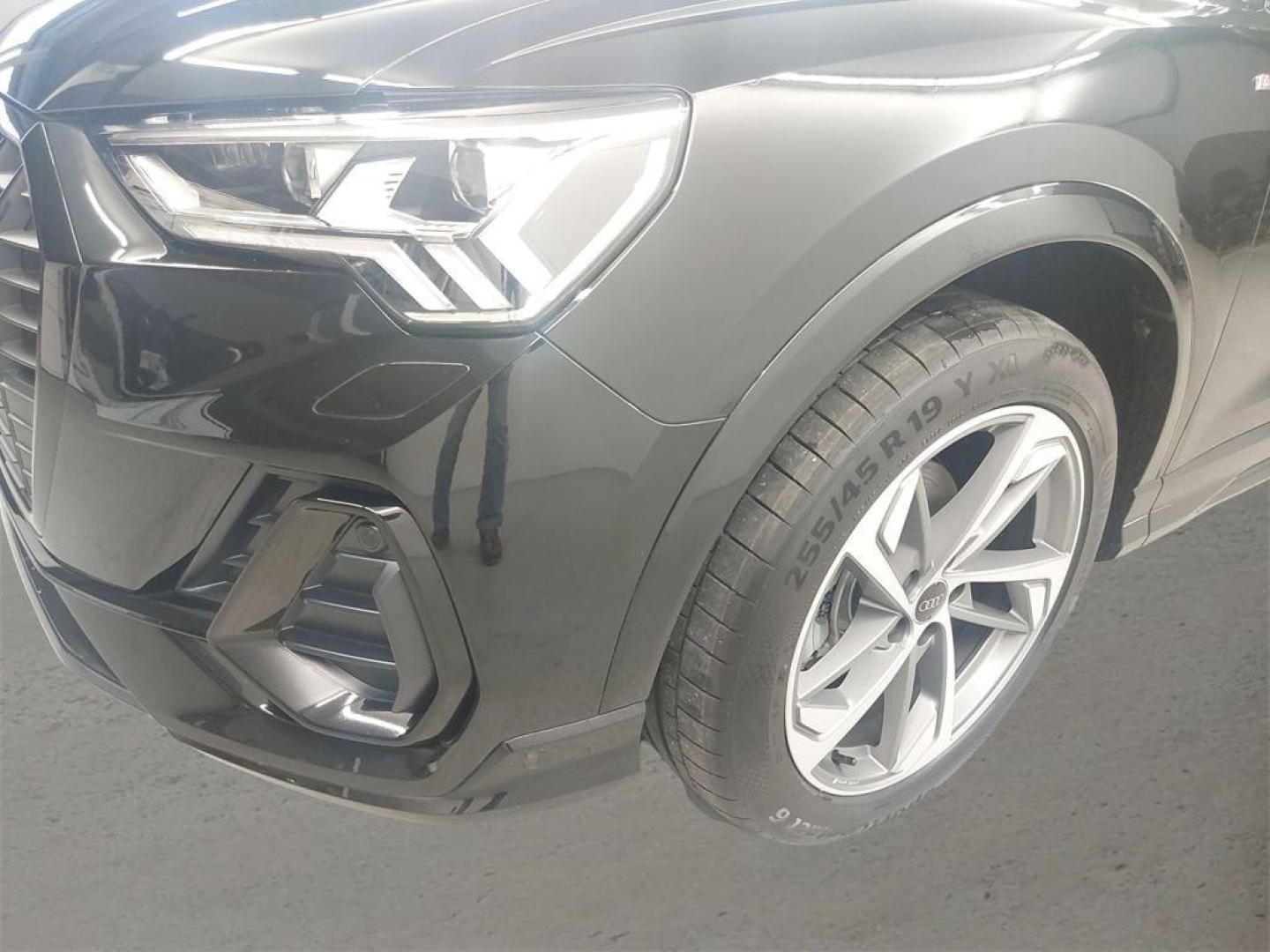 Audi Q3 Genuine edition 35 TDI 110 kW (150 CV) S tronic