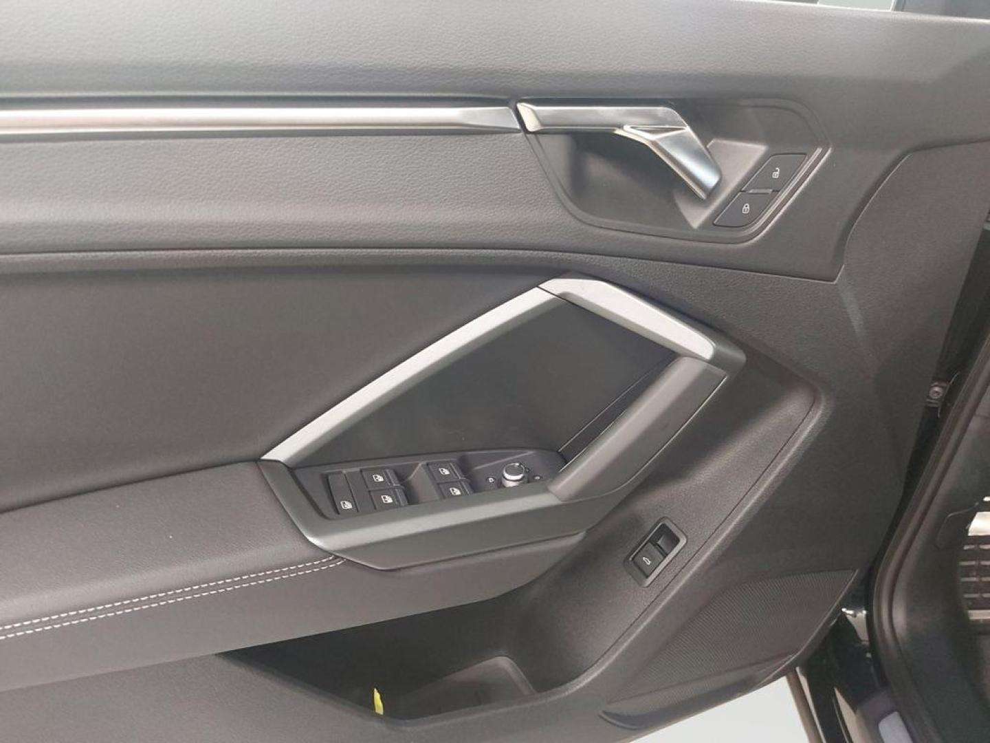 Audi Q3 Genuine edition 35 TDI 110 kW (150 CV) S tronic