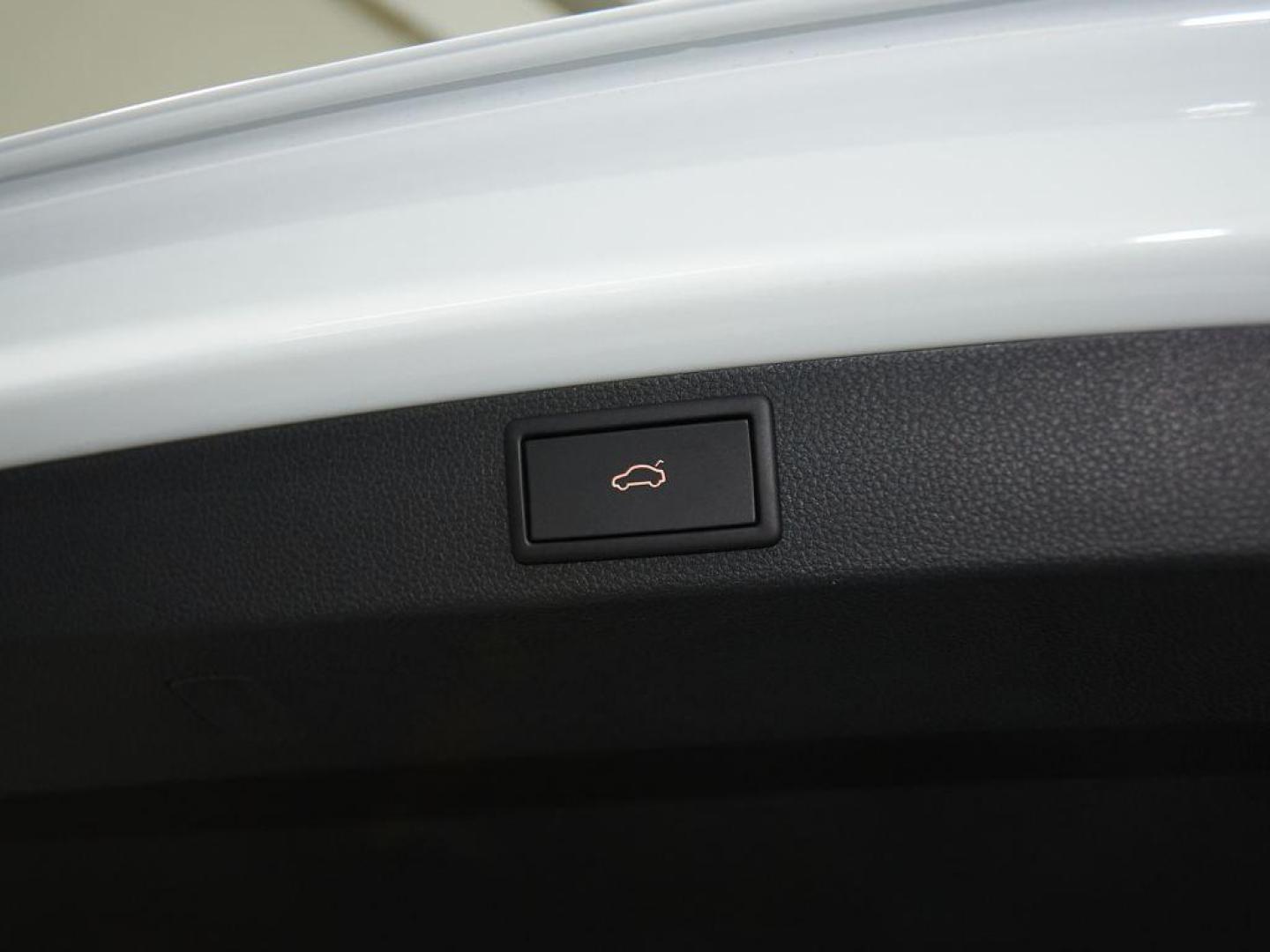 Skoda Karoq 1.5 TSI ACT Design DSG 110 kW (150 CV)