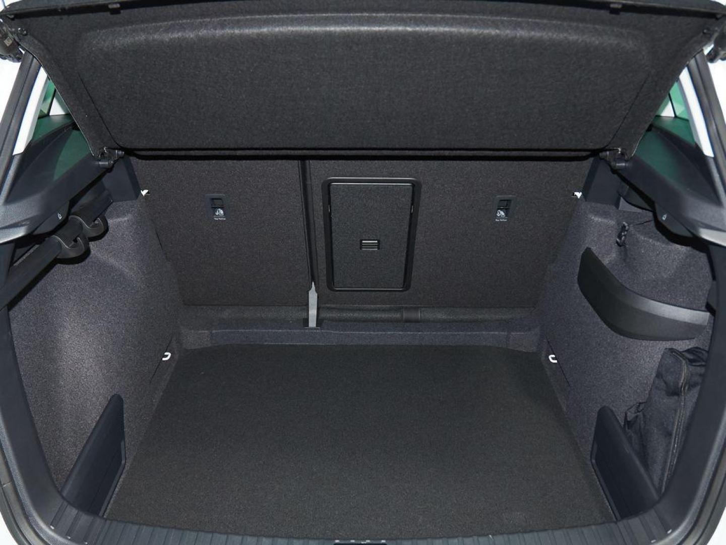 Skoda Karoq 1.5 TSI ACT Design DSG 110 kW (150 CV)