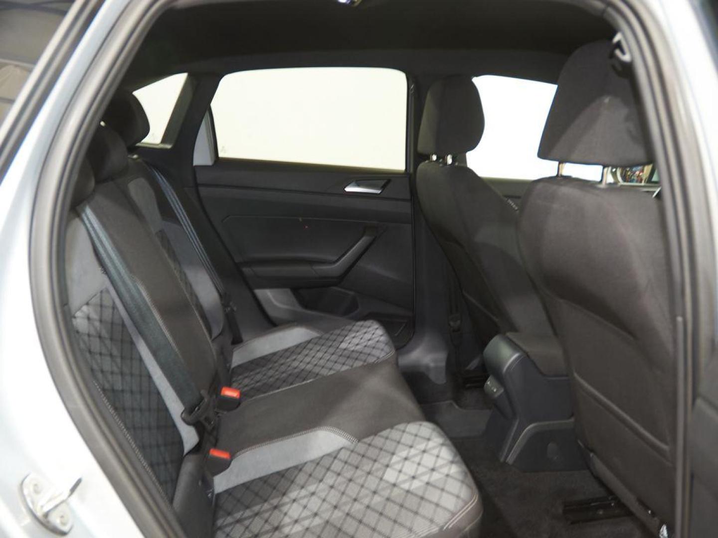 Volkswagen Taigo R-Line 1.0 TSI 85 kW (115 CV)