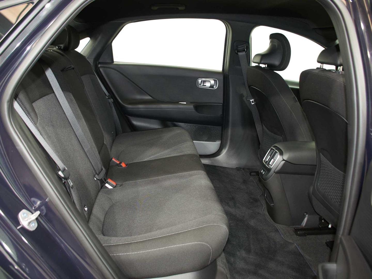 Hyundai IONIQ 6 111Kw Light RWD