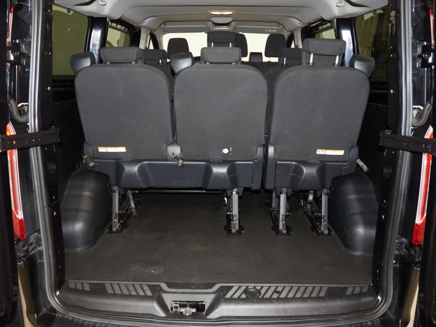 Ford Transit Custom FT 320 L1 Kombi 2.0 Ecoblue Trend 136