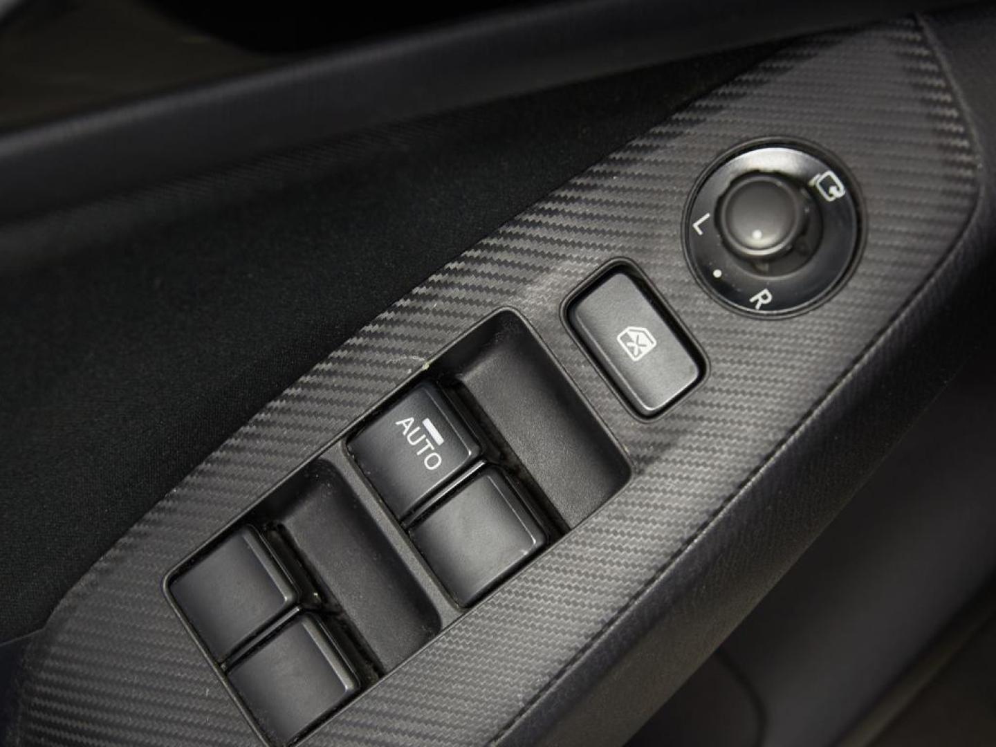 Mazda 3 2.0 Luxury Navegador 120